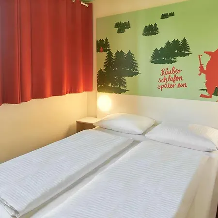 B&B Hotel Aschaffenburg Отель Ашаффенбург