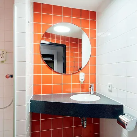 B&B Hotel Aschaffenburg * Ашаффенбург