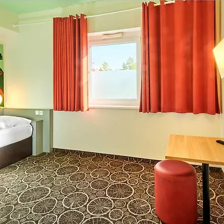 B&B Hotel Aschaffenburg Hotell