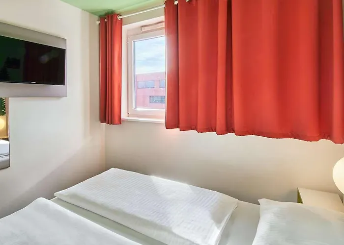 מלון B&B Hotel Aschaffenburg *